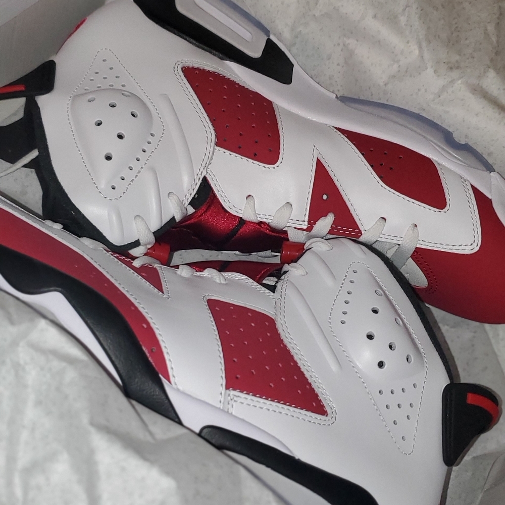 AIR JORDAN 6 RETRO SIZE 11 MEN NWT